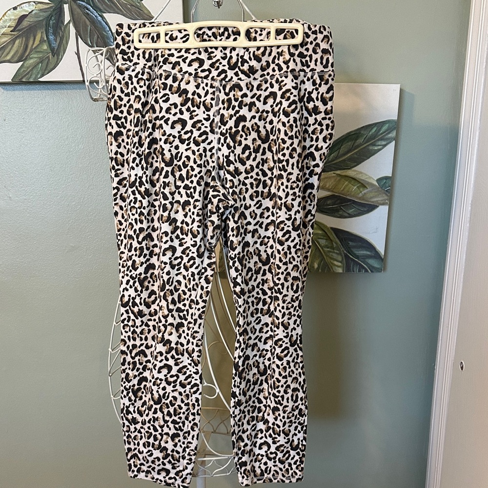 Wonderly Leopard Print Leggings